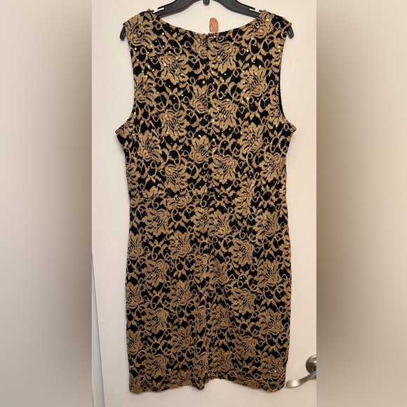 Candalite Black and Tan Sleeveless Sheath Dress, Sequins Details - Picture 6 of 8